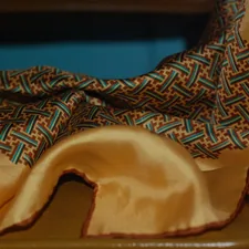 a close-up of a snake related to Elegant Window Treatments: Scarf Valances