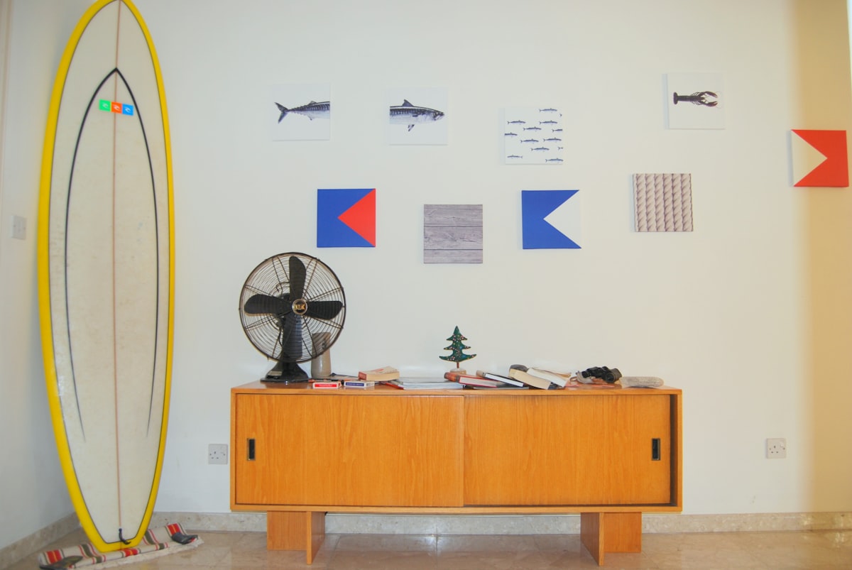 A nice entrance to an apartment! related to Sideboard for Sale
