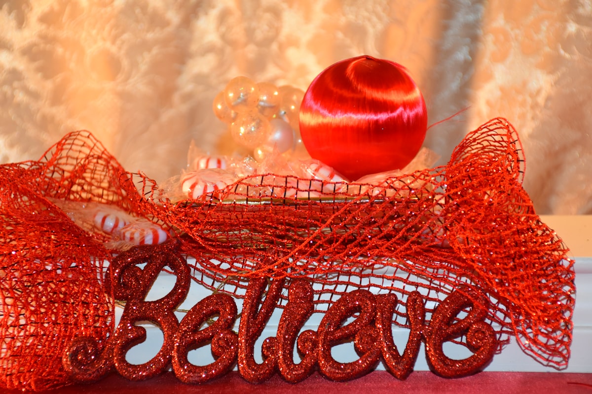 a red apple sitting on top of a table related to DIY Burlap Valance: How to Create a Perfect Home Decoration