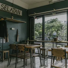 a view from inside a coffee shop in Banda Aceh, Arah Selatan. related to Elevate Your Space: The South Shore Loft Bed Revolution