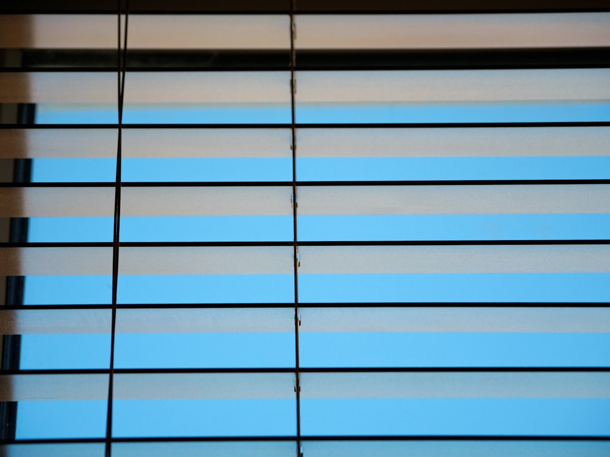 blinds, light, looking up,  related to Valance Clips for Wood Blinds: Easy Installation Solutions