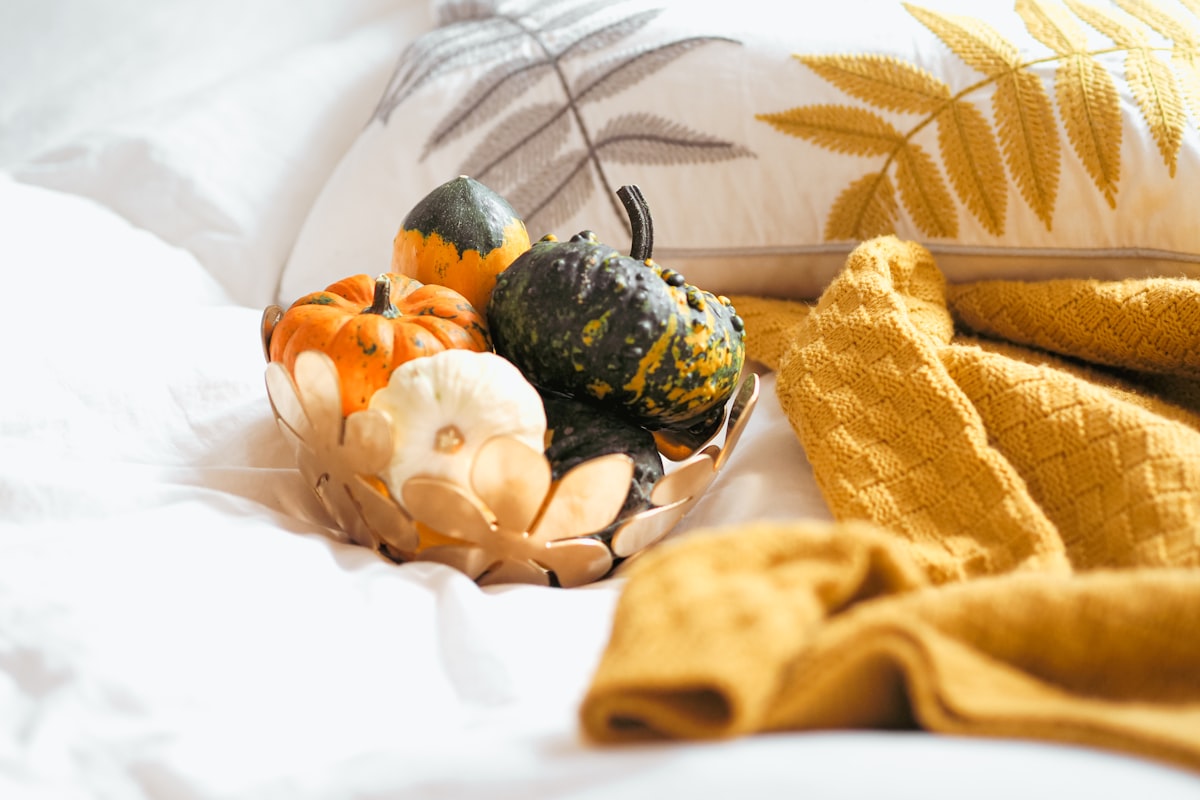 Halloween / October / Fall / Autumn Wallpaper |
Follow me: @LauraChouette ✨  related to Embrace Cozy Comfort: Fall Bedding Sets for the Perfect Seasonal Upgrade