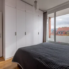 High quality made to measure wardrobe from Pickawood. related to Maximize Space with Stylish Loft Beds Featuring Storage Options