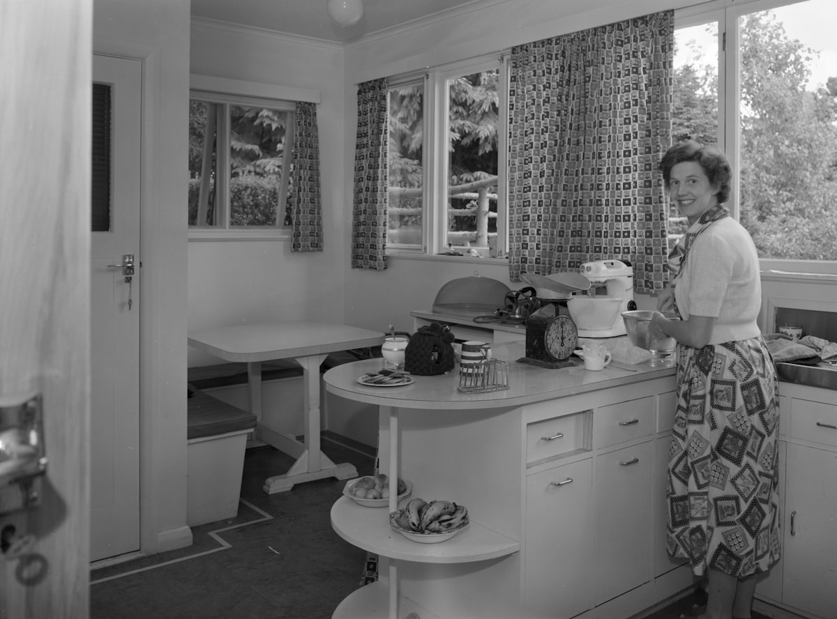 https://collections.tepapa.govt.nz/object/291276 Mrs Mitchell, Rimu Street, 1951-1957, Wellington, by J.W. Chapman-Taylor. Te Papa (A.012997) related to Retro Kitchen Valance: Bringing Back the Vintage Charm