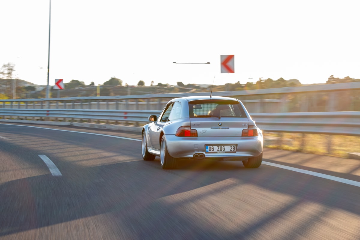 icon livin' related to VW Golf MK5 GTI Rear Valance Bumper