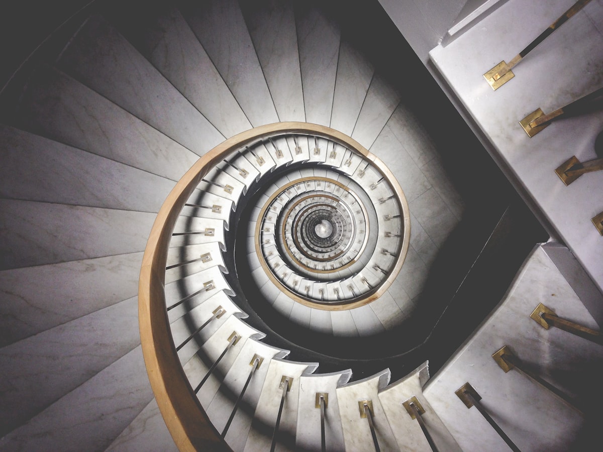 Infinite spiral stairs related to Finding the Perfect Solution: Stairs for Your Pet's Access to High Beds