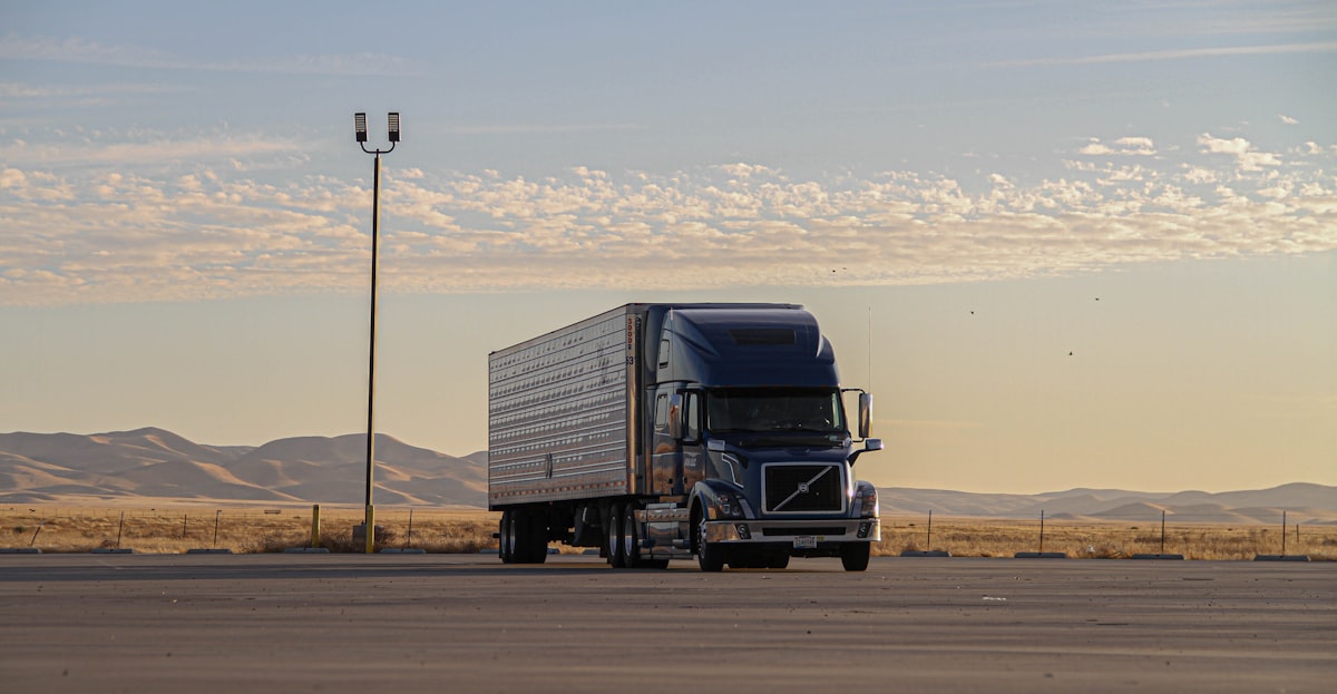 Instagram - sanderyigin
 related to Maximize Your Truck's Capacity with the Perfect Bed Divider