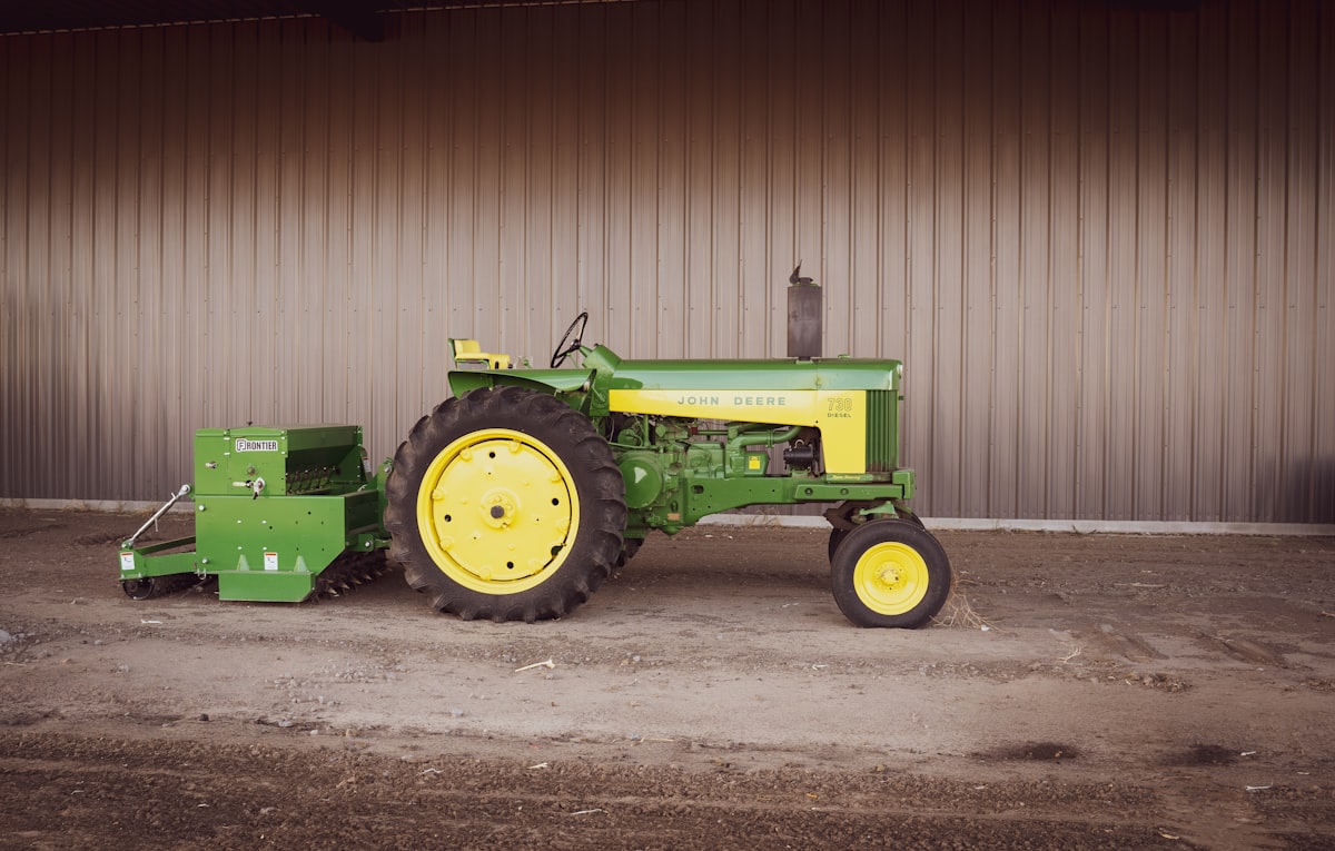 John Deere Tracktor, Nebraska  related to Riding into Dreamland: The Coolest John Deere Tractor Bed