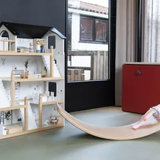 kinderhoekje poppenhuis wobbel related to The Ultimate Guide to Dollhouse Bunk Beds for Kids' Bedrooms