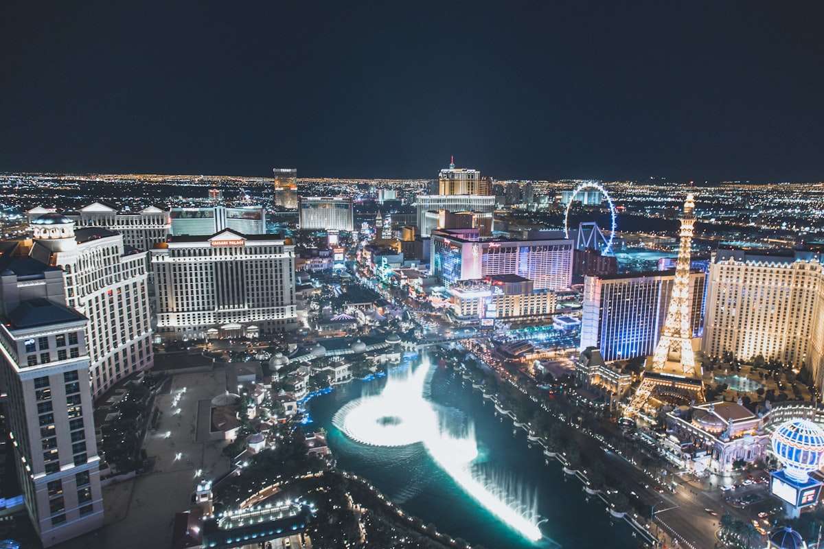 Las Vegas By Night related to Las Vegas Bed Bug Epidemic: Safety and Solutions