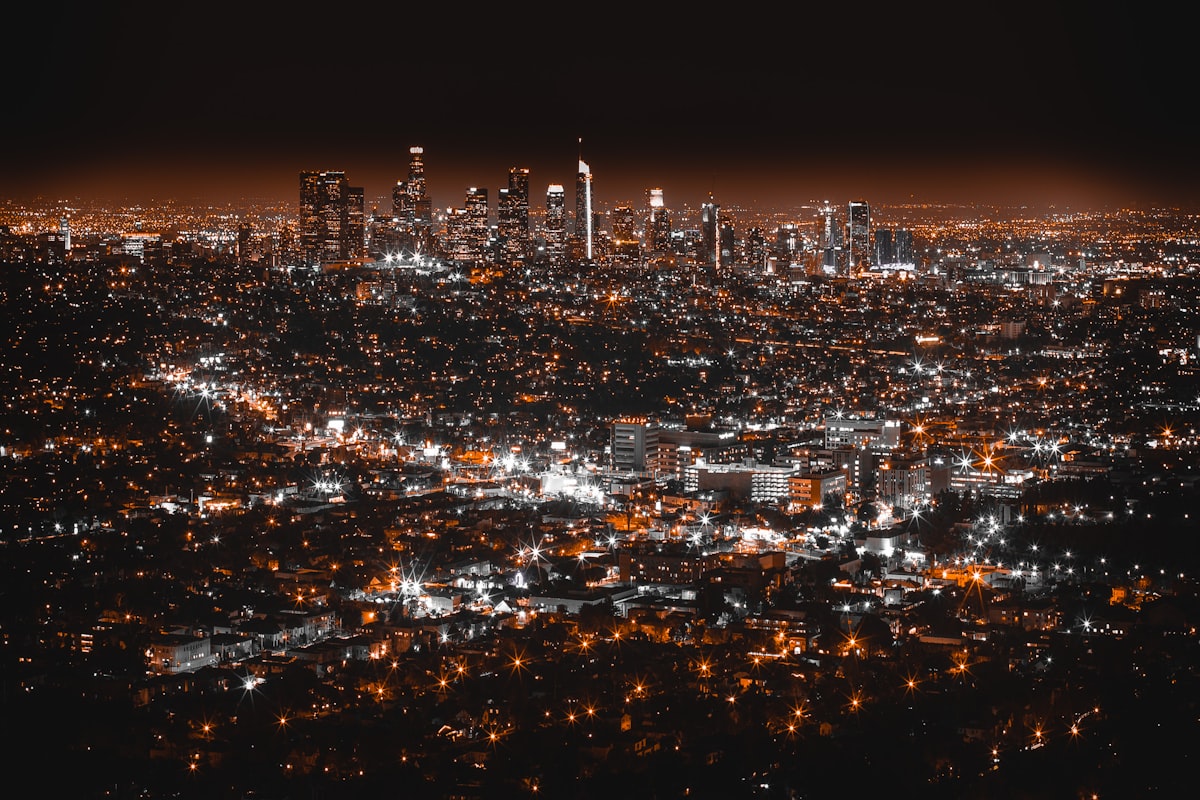 Night Los Angeles related to Subtleties of a Dreaming City: How The City Transformed The Art of Bedding