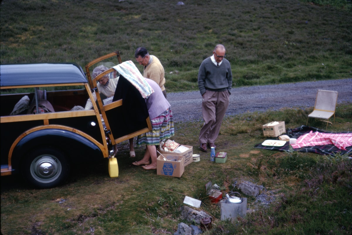 old photo, old photograph, digitised slides, scanned photographs, 1950s, 1960s, 50s, 60s, vintage, UK, england, related to Exploring the Bed Stu Cobbler Series: A Masterpiece in Craftsmanship