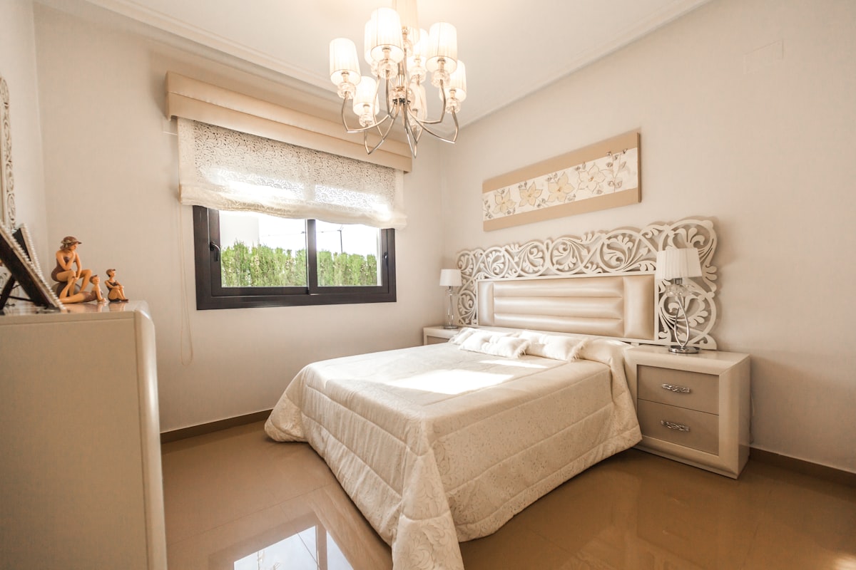 One of the hottest destination in Costa Blanca, these luxury homes are situated in Campoamor, located near to the coast, golf course and shopping center. Please visit our website for more stunning homes in Costa Blanca @ www.ialicante.com related to Understanding Bed Bugs: A Comprehensive Guide en Español