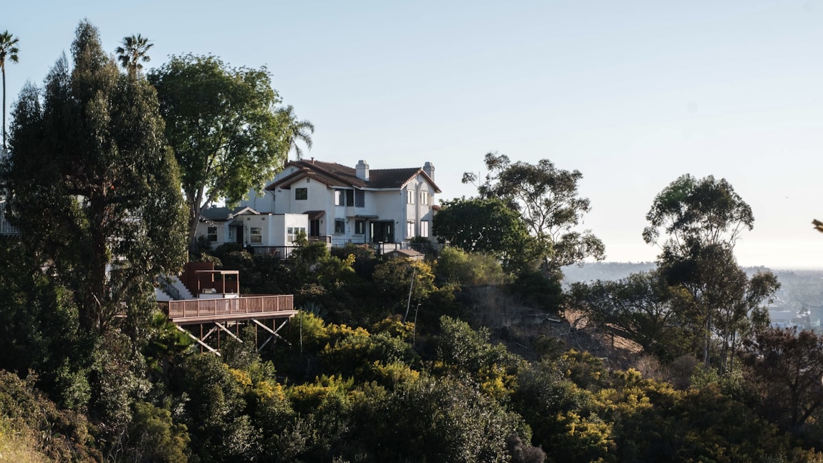 overlook in sandiego
 related to La Reserve Bed & Breakfast: A Haven of Comfort and Elegance