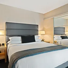 white and blue bed linen related to Ultimate Guide to Rooms to Go Queen Beds